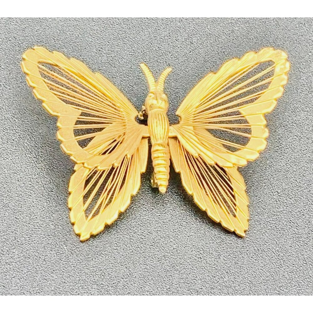 Vintage Monet Gold Tone Filigree Butterfly Brooch Pin Jewelry Collectible